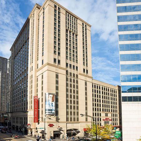 Hilton Garden Inn Chicago Downtown/Magnificent Mile מראה חיצוני תמונה