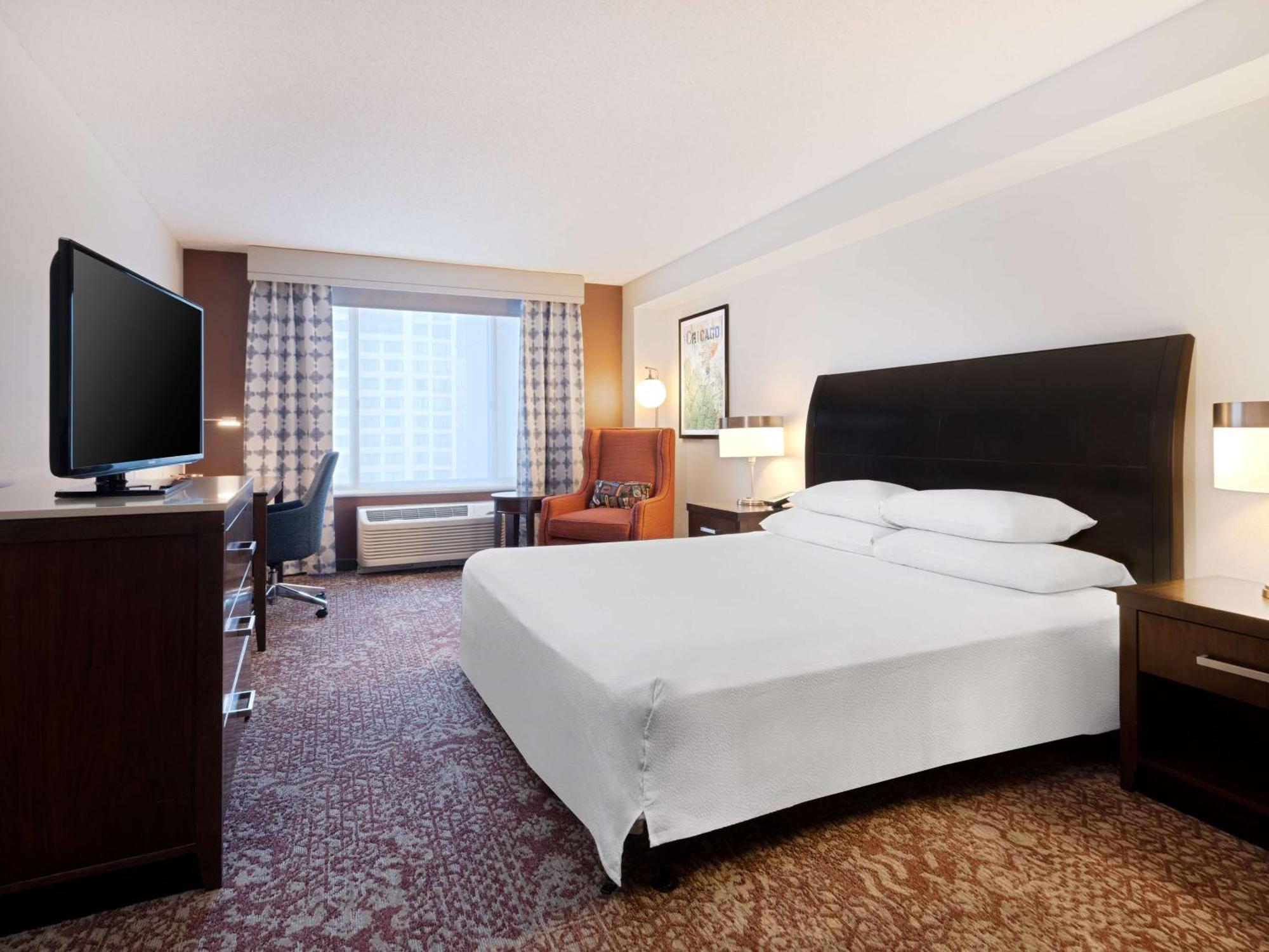 Hilton Garden Inn Chicago Downtown/Magnificent Mile מראה חיצוני תמונה